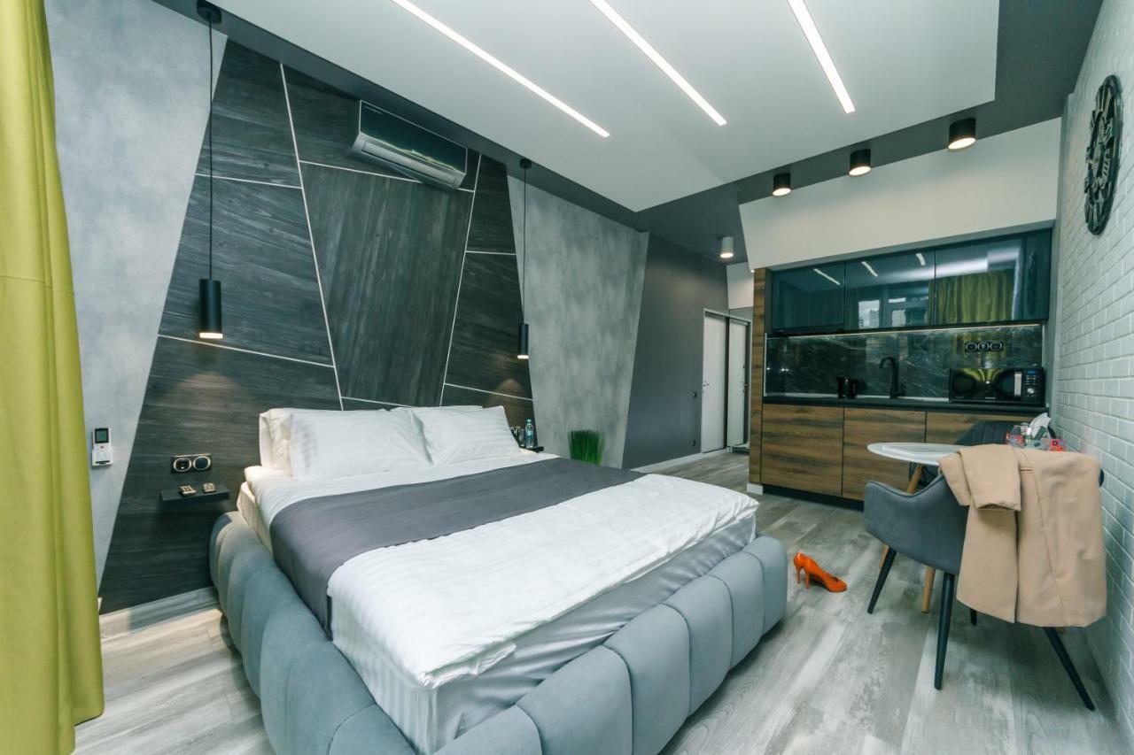 Luxury Apartments 키예프 외부 사진